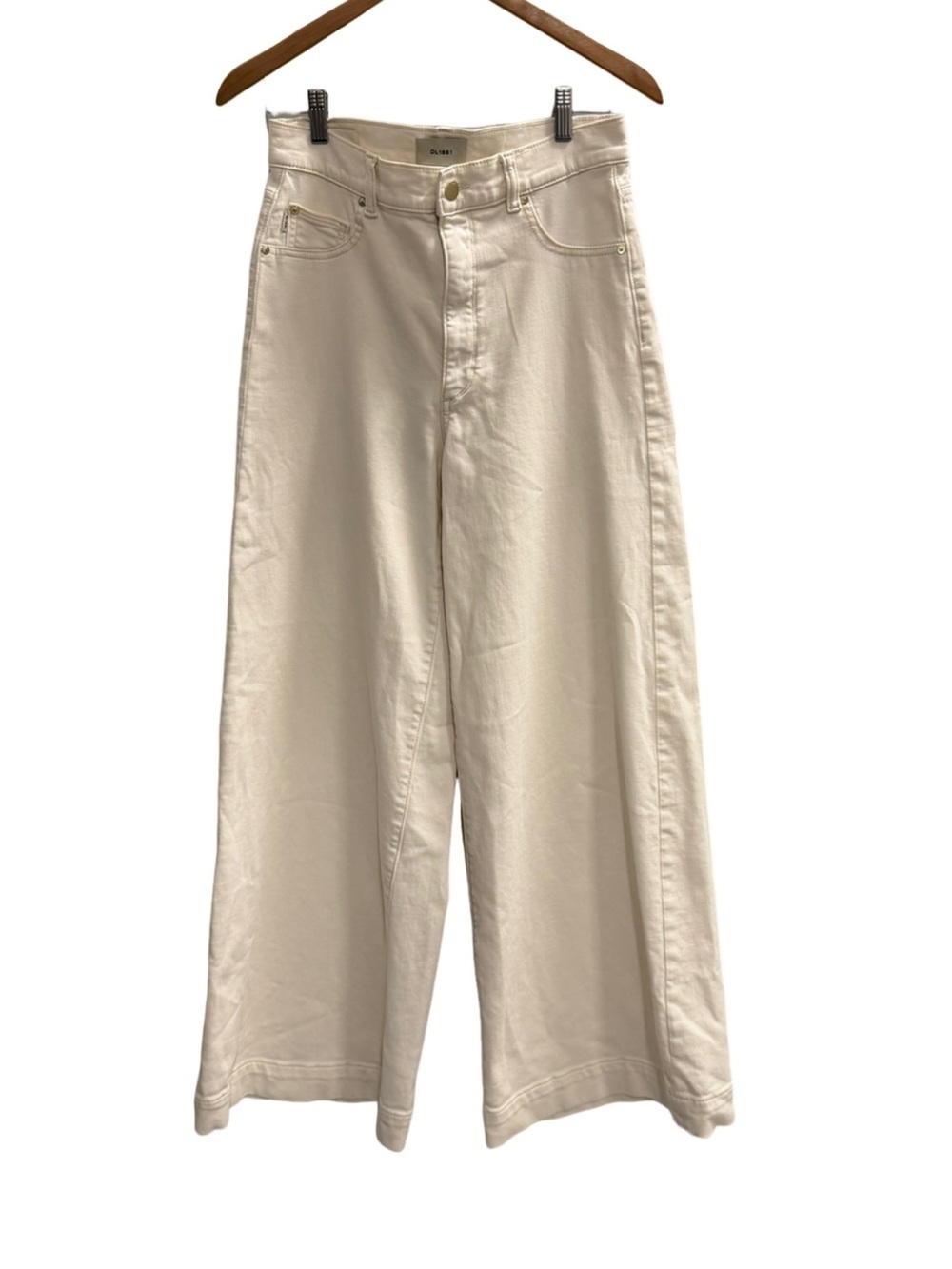 DL1961 High Rise Wide Leg Jeans
Cream
Size 29